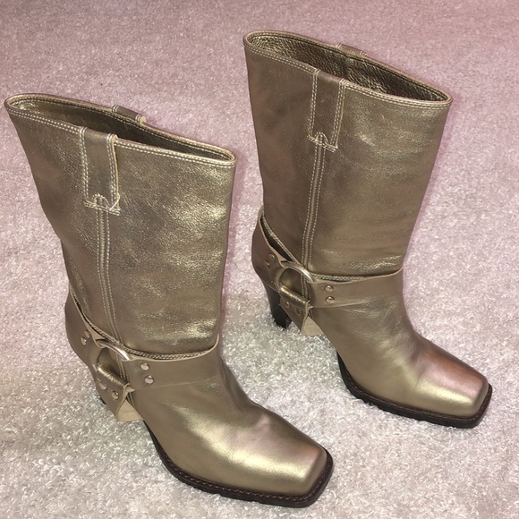 COPY - MICHAEL Michael Kors Metallic Heeled Boots - Picture 4 of 12